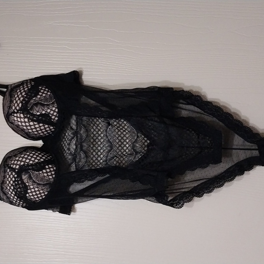 Daisy Fuentes Lingerie